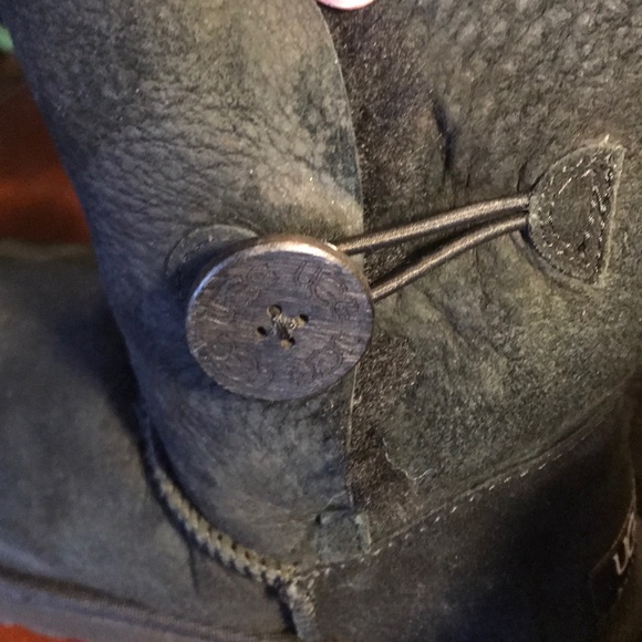 UGG Black Bailey Short Button Boots - Picture 8 of 8